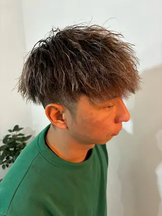 パーマ メンズ 穐田 航のヘアスタイル