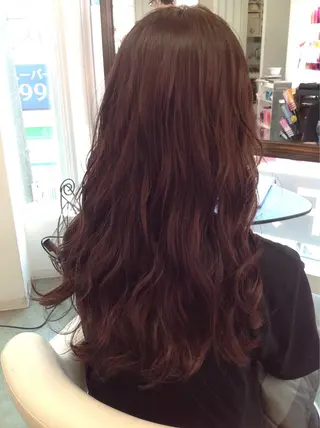 ロング カラー 榎園 由美のヘアスタイル