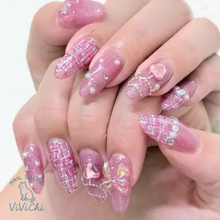 ネイル ViViChi 梨帆のネイルデザイン