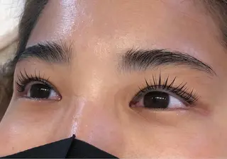 マツエク・マツパ 垢抜け眉/肌管理 mayumi🍐の眉毛・アイブロウイメージ