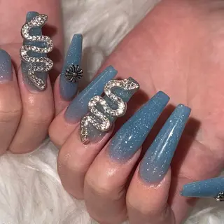 ロング LaLa Peach 崎原のネイルデザイン