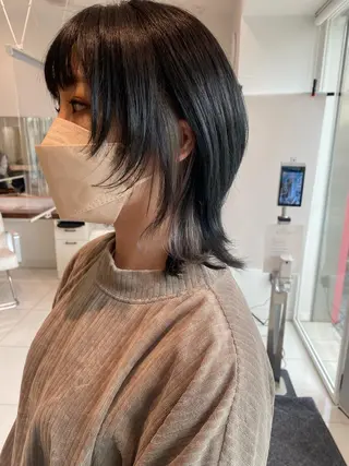 ミディアム ウルフカット ハッシュカット/七海のヘアスタイル