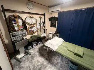 【肩こり＆腰痛改善】 疲労回復サロンのエステ・リラクイメージ