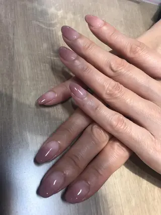 ネイル 勝木 芽生のネイルデザイン