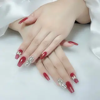 ネイル Amina nail salonのネイルデザイン