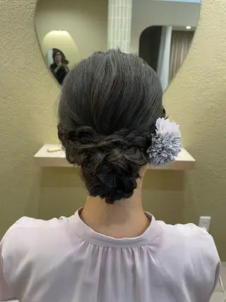 セミロング ヘアアレンジ ユ ミのヘアスタイル