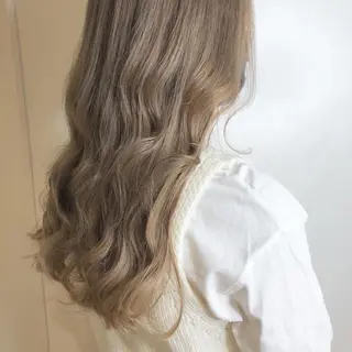 ロング カラー ヘアアレンジ マツエク・マツパ 透明感カラー🫧ヘア セット🫧松本菜月の眉毛・アイブロウイメージ