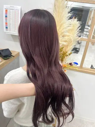 ロング カラー 柔らかオリーブ🌿 HIMARI🌻のヘアスタイル