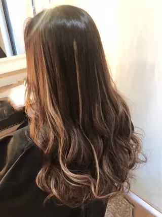 ロング カラー ヘアアレンジ Hair Make Salon ZEROのヘアスタイル