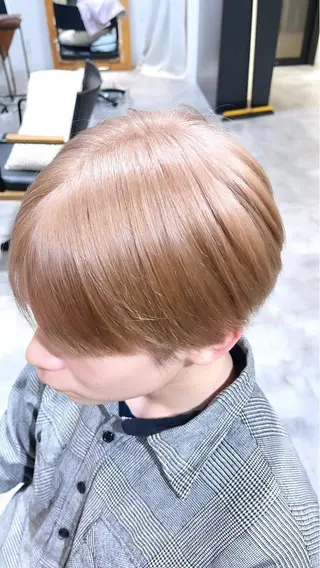 カラー メンズ 栄/レイヤーカット /ケアブリーチ🍁楓のヘアスタイル