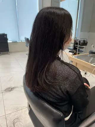ロング オリーブ カラー✨有坂映哉のヘアスタイル