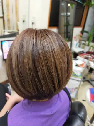 ショート カラー 石塚 浩のヘアスタイル