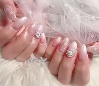 ネイル &ME ネイルサロンのネイルデザイン