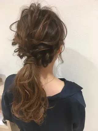 セミロング ヘアアレンジ ブリーチ/ハイトーン 天童市/SERINAのヘアスタイル