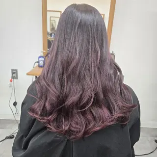 カラー ロング 浜田りほ Luxbe 博多バスターミナルのヘアスタイル