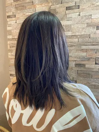 セミロング 三浦 健太郎のヘアスタイル