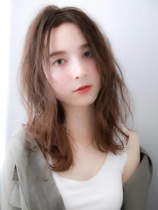 ミディアム カラー レイヤーカット✂️ 横浜No1♡下鳥翔子のヘアスタイル