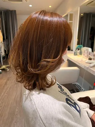 ミディアム カラー 福本 好子のヘアスタイル