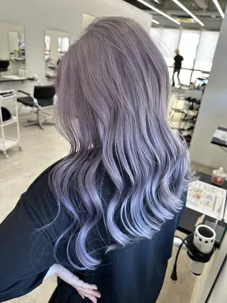 ロング カラー 原宿ハイトーンカラー 🌼みるい🌼のヘアスタイル