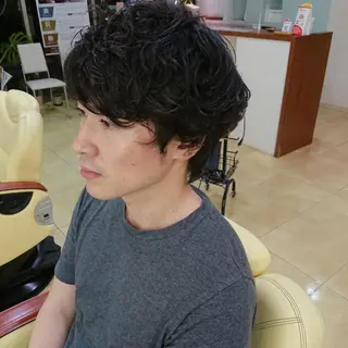 メンズ パーマ ショート デザインカラー/ 推しの配色　肥後のヘアスタイル