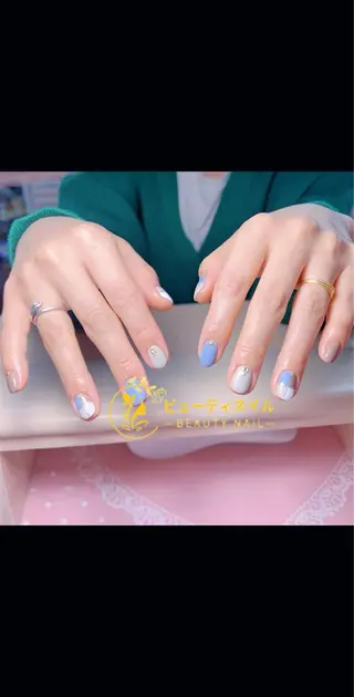 ネイル Moonstone Salonのネイルデザイン