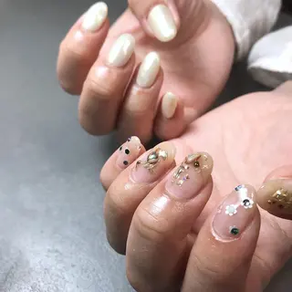 ネイル nail atelier AMBER所属・saori .の眉毛・アイブロウイメージ