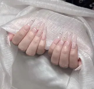 ネイル Lee Nailsのネイルデザイン