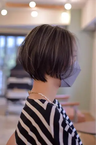 ショート カラー 小顔ショートヘア♪ TAKUMIのヘアスタイル