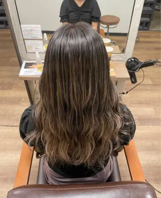 セミロング 山﨑 大二郎のヘアスタイル