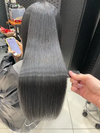 カラー 大金 愛果のヘアスタイル