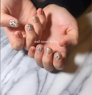 ネイル ﾈｲﾙﾙｰﾑﾘｯｶ 𝐦𝐚𝐲𝐮のネイルデザイン