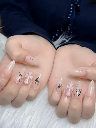 ネイル Lumi Shinokuboのネイルデザイン