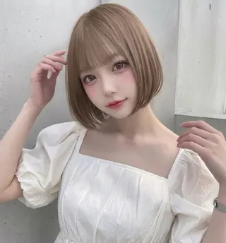 ショート カラー ボブ×艶髪｜ 艶カラー🩶石橋怜大のヘアスタイル