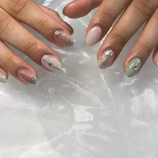 ネイル マツエク・マツパ nail salon GERBERAのネイルデザイン