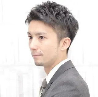 ショート メンズ 話題の技術✨lore 店長タカハシ　ケントのヘアスタイル