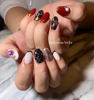 ネイル ﾈｲﾙﾙｰﾑﾘｯｶ 𝐦𝐚𝐲𝐮のネイルデザイン