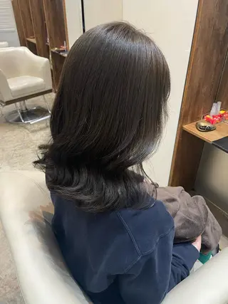 セミロング カラー 【完全個室】髪質改善 暖色カラー/山崎唯奈のヘアスタイル