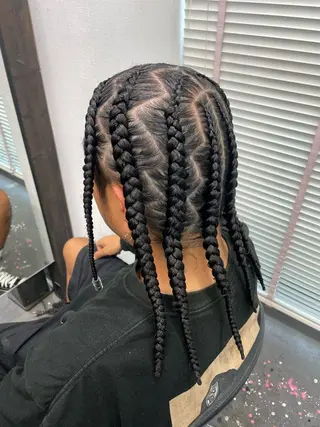 ヘアアレンジ メンズ MEI/ブレイズ/ コーンロウ/茅ヶ崎のヘアスタイル