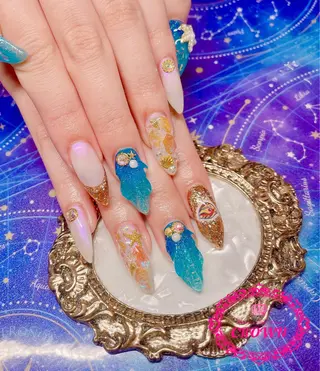 ネイル CROWN プライベートサロンのネイルデザイン