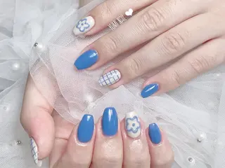 ネイル 𝐲𝐮𝐦𝐢🎀 長さ出しデザイン専門のネイルデザイン