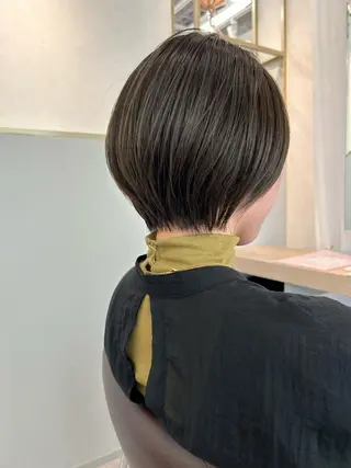 ショート 豊島 璃奈のヘアスタイル