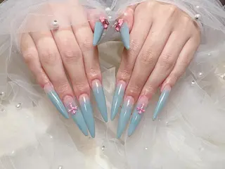 ネイル 🦋 MiKi 🦋 ネイルサロンのネイルデザイン