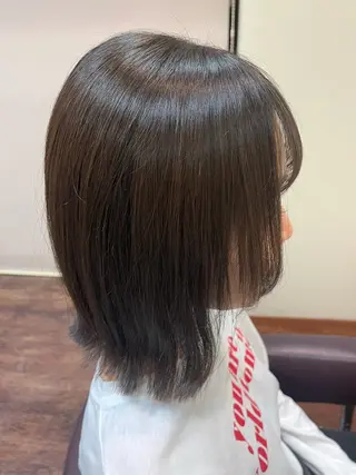 ミディアム カラー 水口 真穂のヘアスタイル