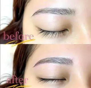 アイブロウ 𝙎𝙀𝙆𝙄 𝙍𝙀𝙄𝙉𝘼のマツエク・マツパデザイン