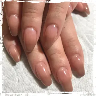 ネイル ECLAT エクラ所属・寺山 千鶴のネイルデザイン