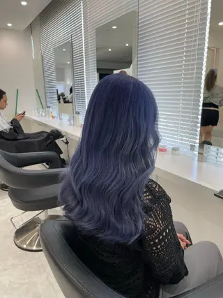 セミロング カラー ヘアアレンジ 🎀RIN🎀 縮毛矯正🩶暗髪のヘアスタイル
