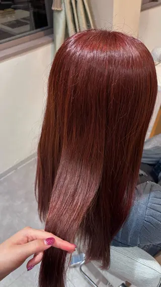 カラー 羽田野 夏希のヘアスタイル