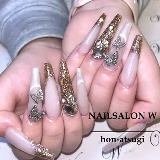 ネイル ネイルサロン ダブルのネイルデザイン