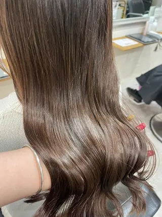 セミロング カラー Hika.ハイトーン 髪質改善🩵ᩚ🫧のヘアスタイル