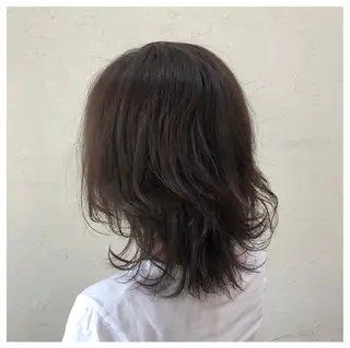 ミディアム カラー ENIF ヤマグチアツコのヘアスタイル